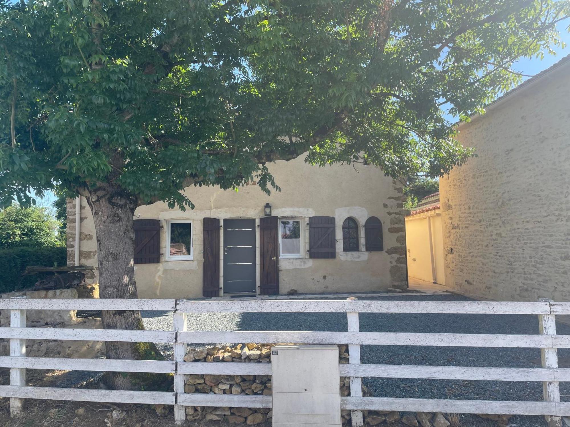 Ogite'85 La Chapelle-Themer Exterior photo